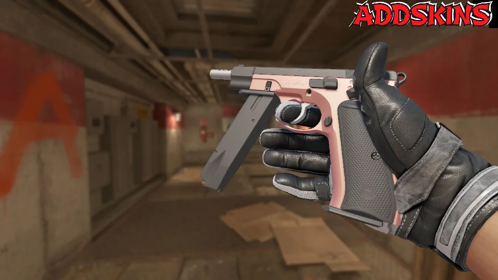 CZ75-Auto | Pink Pearl inspecting
