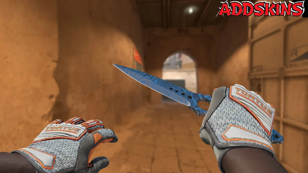 ★ Skeleton Knife | Damascus Steel holding