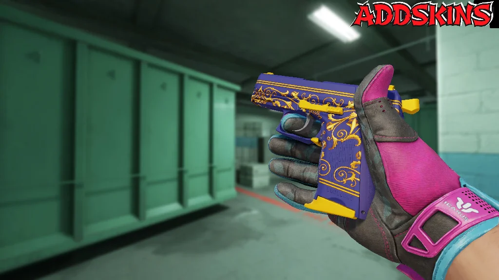 P2000 | Royal Baroque inspecting